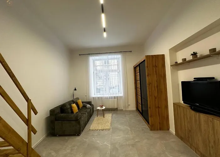 דירה Stylish Loft לבוב